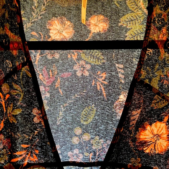 Free People three-tiered blouse - Picture 5 of 8